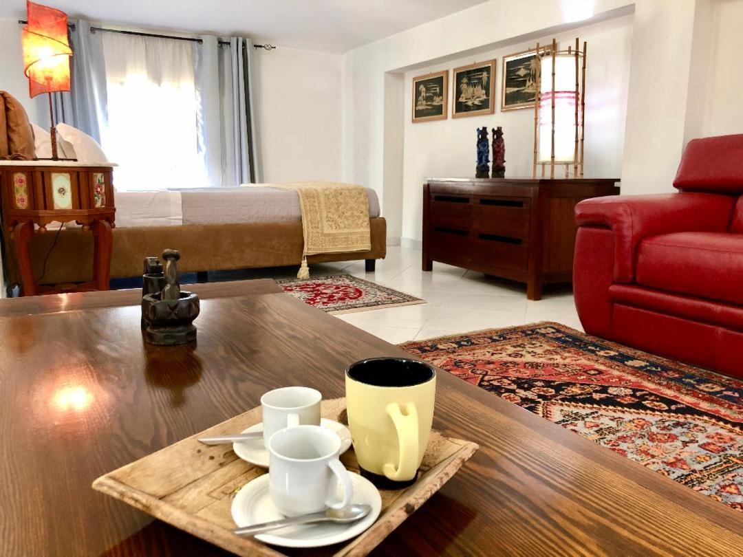 Longlife Isbingias Apartamento Cagliari Exterior foto