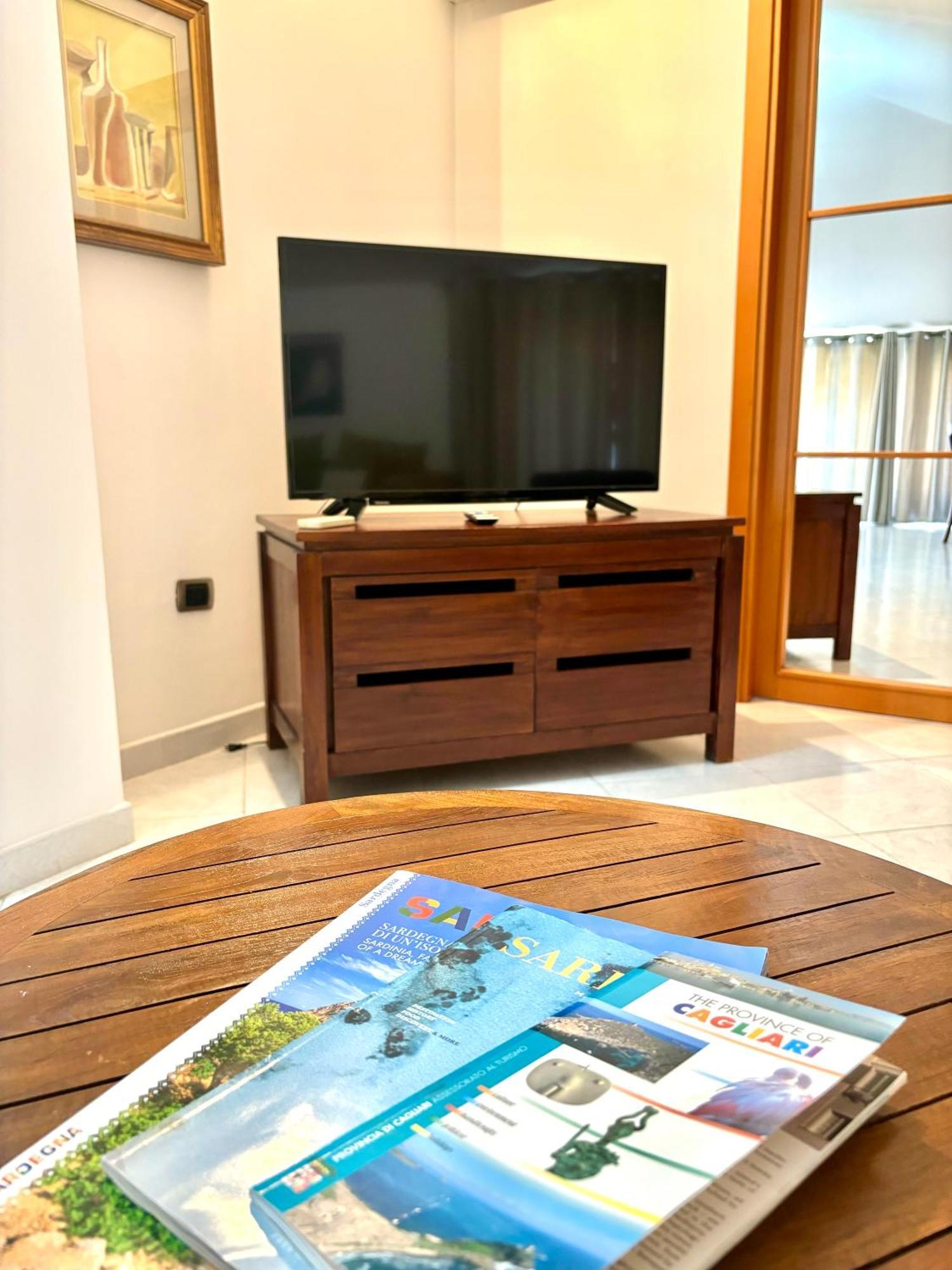 Longlife Isbingias Apartamento Cagliari Exterior foto