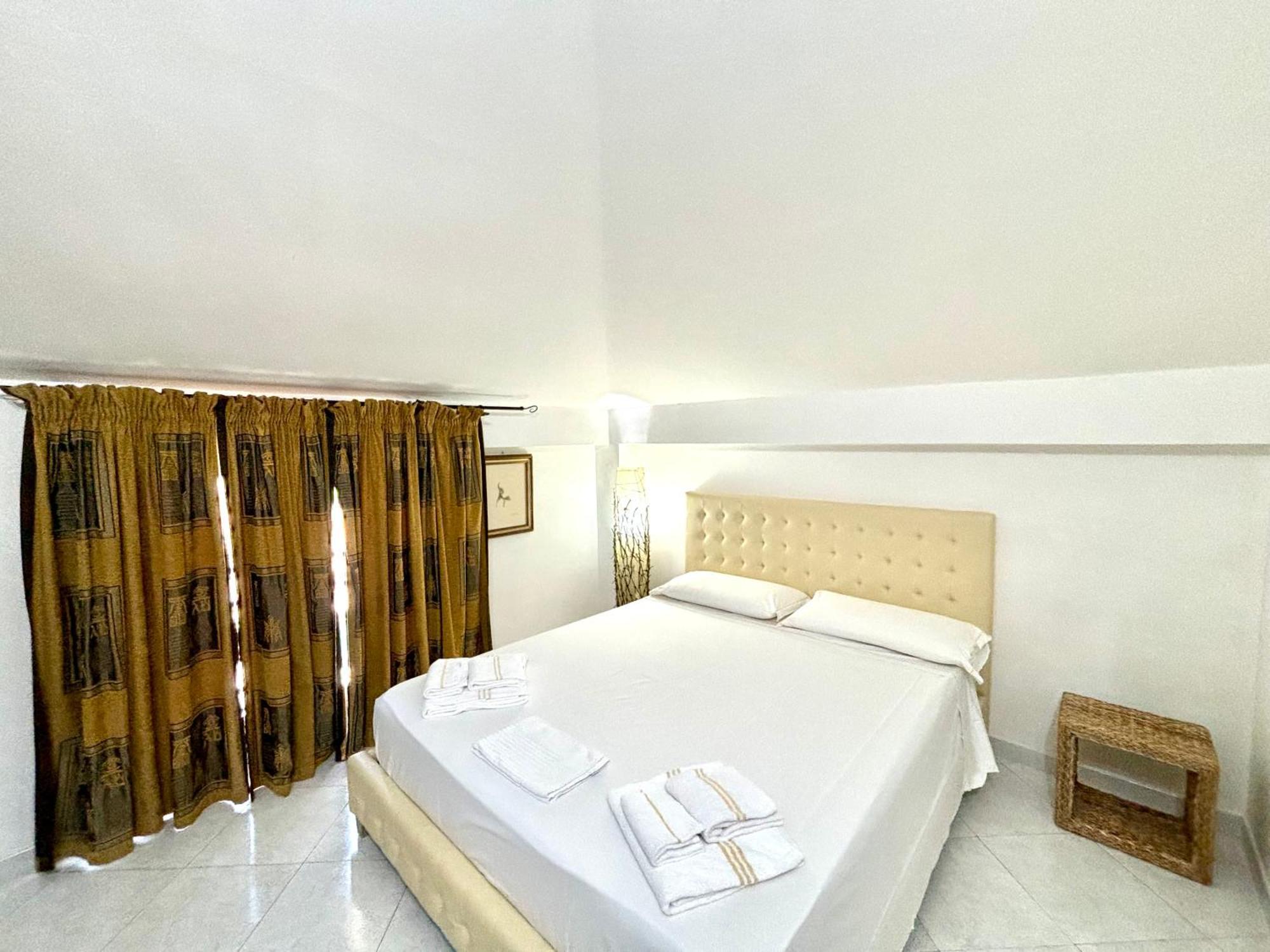 Longlife Isbingias Apartamento Cagliari Exterior foto