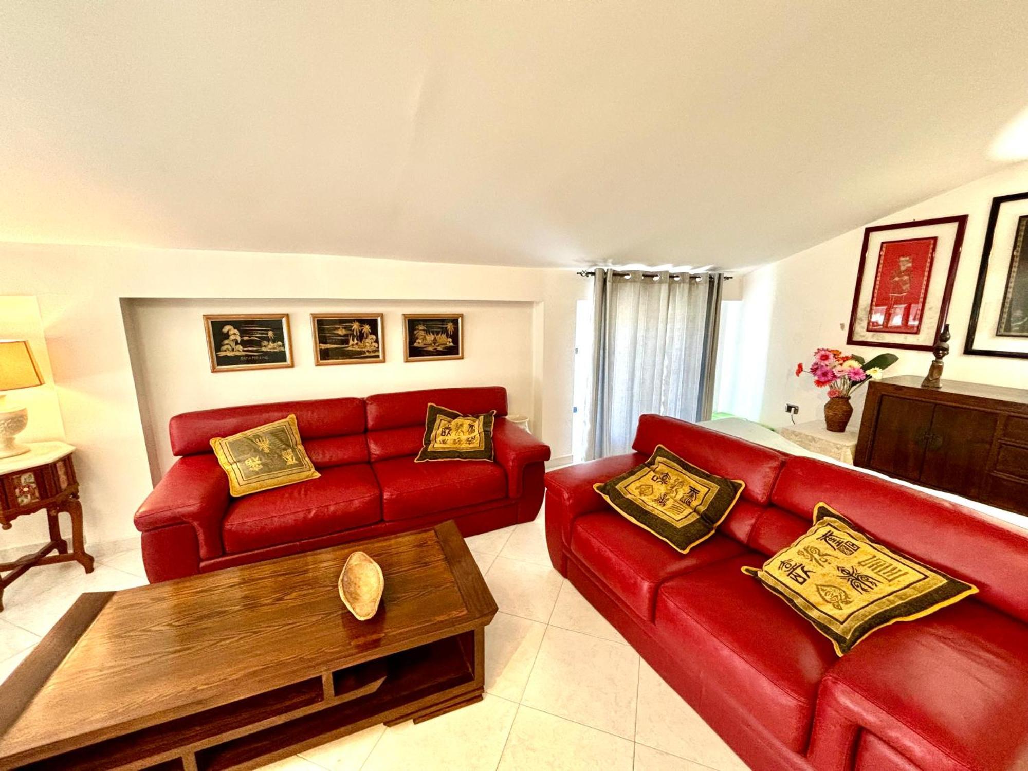 Longlife Isbingias Apartamento Cagliari Exterior foto